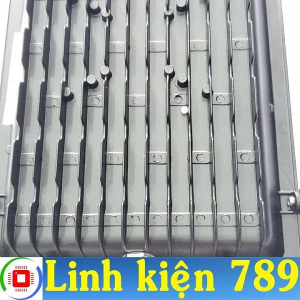 Đèn pha LED 12V-24V 30W 5054 chống nước IP66